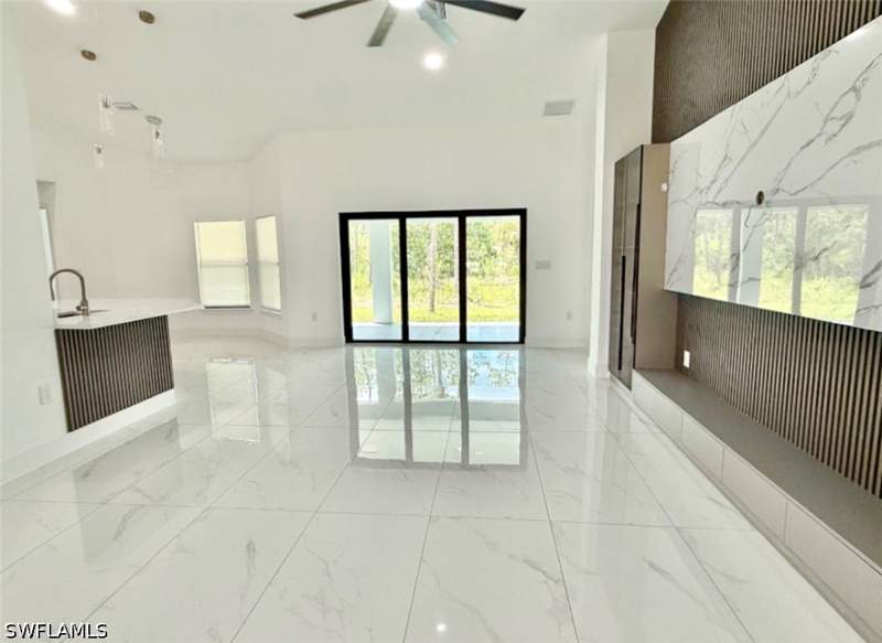 4 bedroom SingleFamilyResidence at 1011 Edison Ave, Lehigh Acres, Lehigh Acres — photo 5