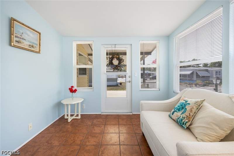 2 bedroom ManufacturedHome at 447 Snead Dr, Six Lakes Country Club, North Fort Myers — photo 4