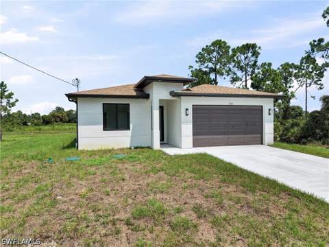 1035 Bandera St, Lehigh Acres FL - photo 6 of 35
