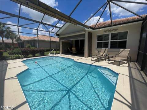 10630 Camarelle Cir, Fort Myers FL - photo 14 of 50