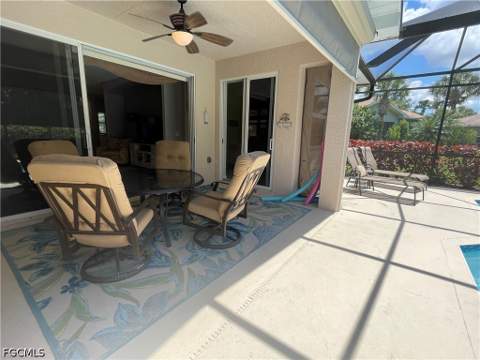 10630 Camarelle Cir, Fort Myers FL - photo 15 of 50