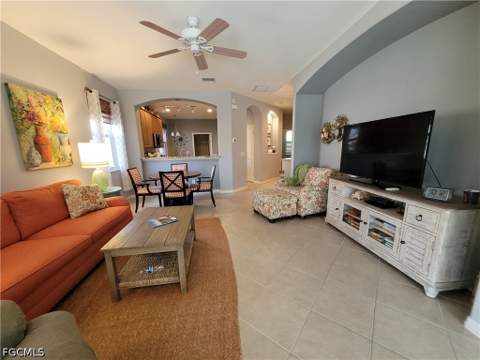 10630 Camarelle Cir, Fort Myers FL - photo 18 of 50