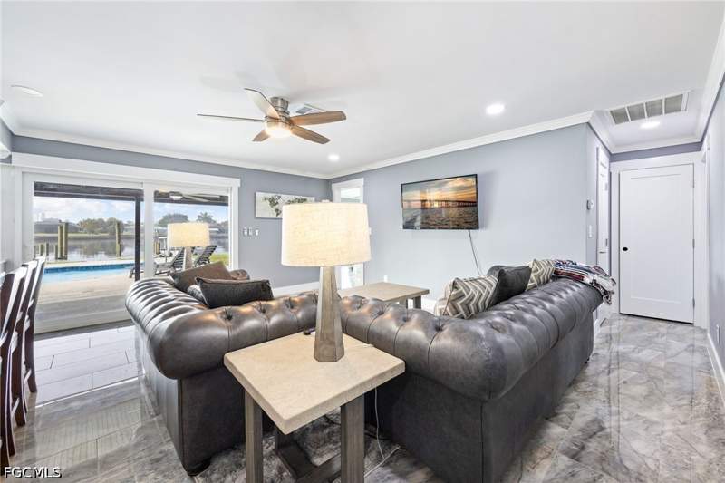 4 bedroom SingleFamilyResidence at 13413 Mini Way, River Forest Island, Fort Myers — photo 3