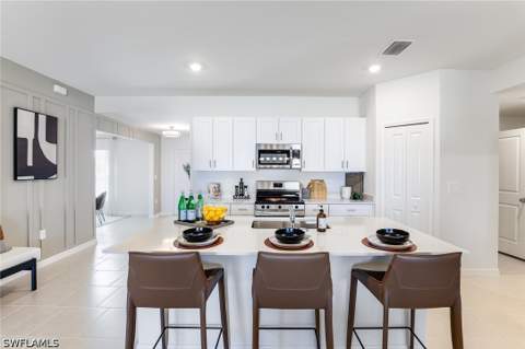 17089 Pompeii Way, North Fort Myers FL - photo 7 of 25