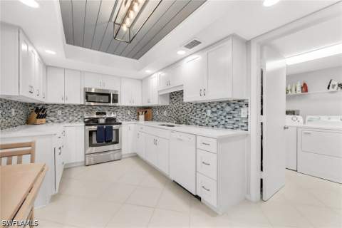 1020 Swallow Ave 102, Marco Island FL - photo 11 of 45