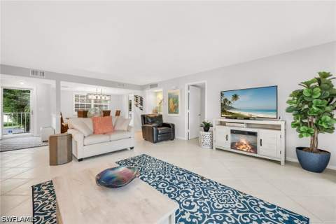 1020 Swallow Ave 102, Marco Island FL - photo 8 of 45