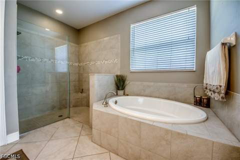 13110 Silver Thorn Loop, North Fort Myers FL - photo 21 of 50