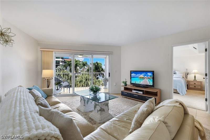 2 bedroom Condominium at 270 N Collier Blvd 404, Sussex On The Bay, Marco Island — photo 4