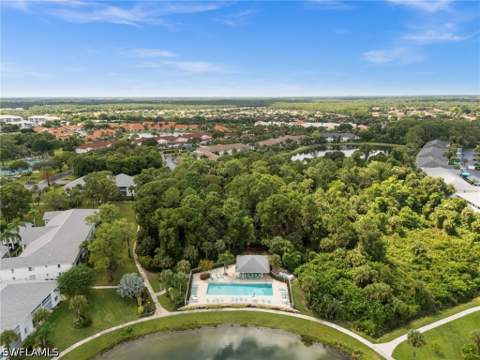 409 Gabriel Cir 1, Naples FL - photo 21 of 27