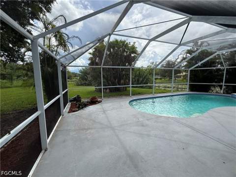2401 Fisher Ct, Lehigh Acres FL - photo 17 of 55