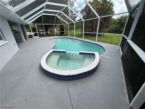 2401 Fisher Ct, Lehigh Acres FL - photo 21 of 55