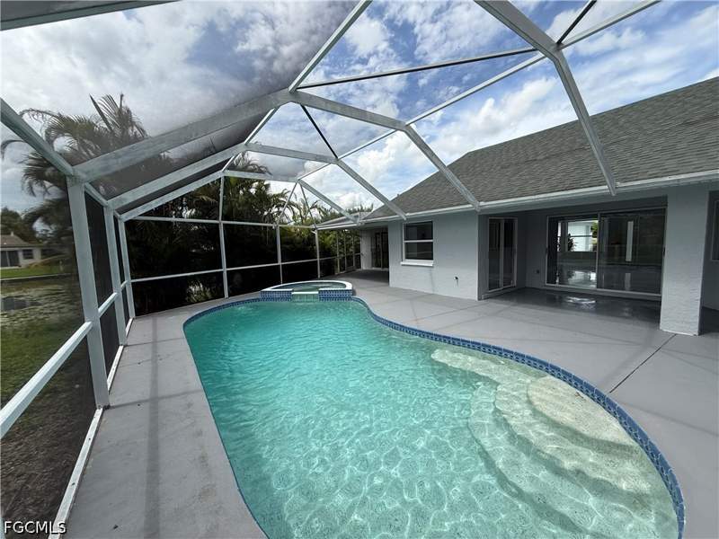 3 bedroom SingleFamilyResidence at 2401 Fisher Ct, Lehigh Acres, Lehigh Acres — photo 5