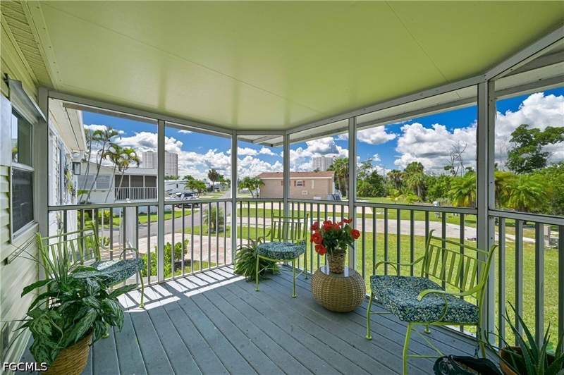 2 bedroom ManufacturedHome at 19681 Summerlin Rd 418, Palmetto Palms R V, Fort Myers — photo 4