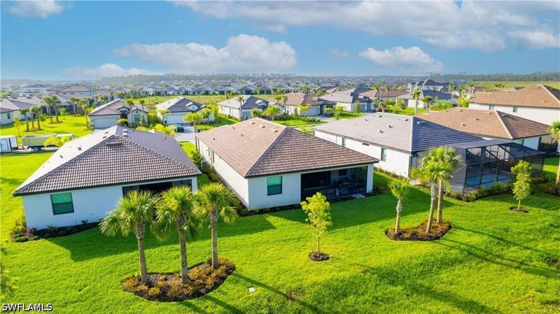 3 bedroom SingleFamilyResidence at 20260 Millrun Dr, Verdana Village, Estero — photo 2