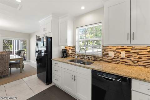 1346 Jamaica Rd, Marco Island FL - photo 9 of 38