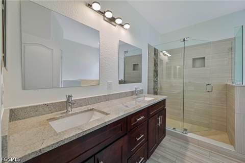 8645 Pegasus Dr, Lehigh Acres FL - photo 11 of 50