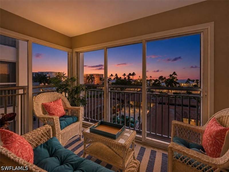 2 bedroom Condominium at 2600 Gulf Shore Blvd N 42, Spindrift Club, Naples — photo 2