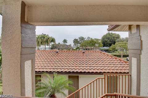 182 Newport Dr 1007, Naples FL - photo 24 of 50