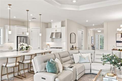 15638 Triesta Ln, Naples FL - photo 7 of 48