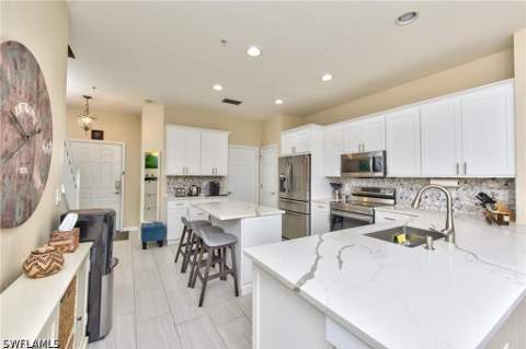 15591 Marcello Cir 143, Naples FL - photo 6 of 28