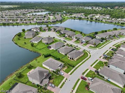3451 Manati Ct, Cape Coral FL - photo 14 of 50