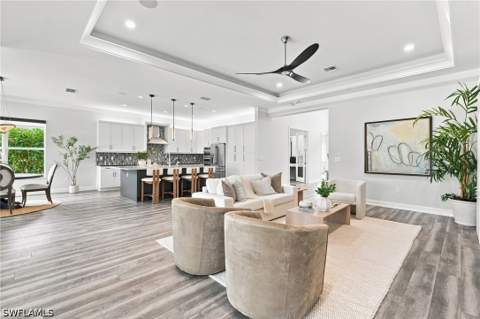 11636 Periwinkle Dr, Naples FL - photo 8 of 44