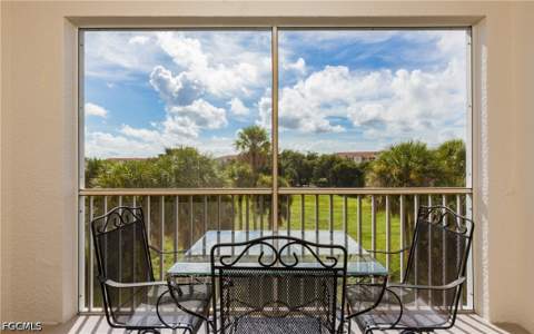 4017 Palm Tree Blvd 305, Cape Coral FL - photo 9 of 38