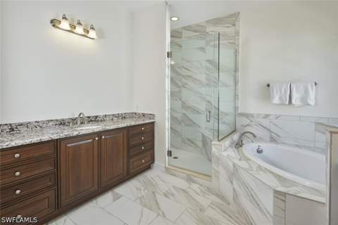 4570 Colony Villas Dr 3, Bonita Springs FL - photo 13 of 34