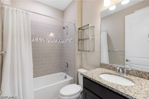 7700 Winding Cypress Dr, Naples FL - photo 15 of 42