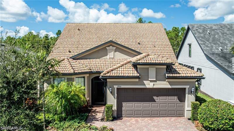 5 bedroom SingleFamilyResidence at 7700 Winding Cypress Dr, Winding Cypress, Naples — photo 2