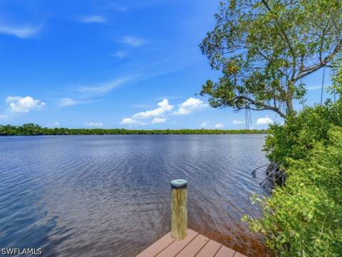 1025 Mainsail Dr 203, Naples FL - photo 16 of 26