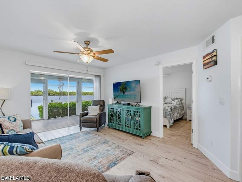 2 bedroom Condominium at 1025 Mainsail Dr 203, Mainsail, Naples — photo 2