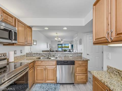 1025 Mainsail Dr 203, Naples FL - photo 6 of 26