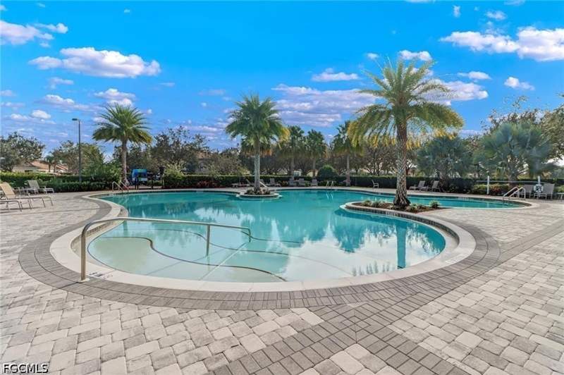 3 bedroom Townhouse at 2884 Citrus St, Orange Blossom Ranch, Naples — photo 2
