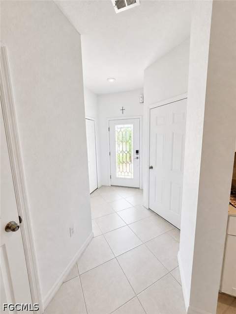 2884 Citrus St, Naples FL - photo 8 of 26