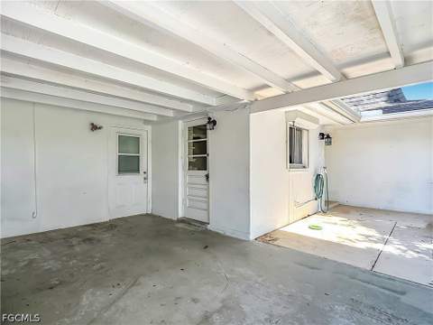 842 Pangola Dr, North Fort Myers FL - photo 6 of 50