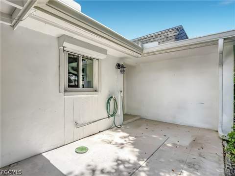 842 Pangola Dr, North Fort Myers FL - photo 8 of 50