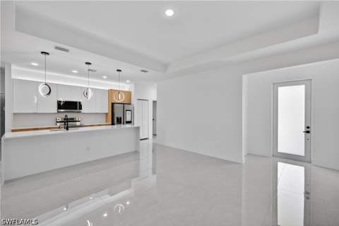 820 Dudley Ave S, Lehigh Acres FL - photo 6 of 32