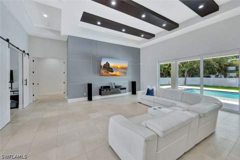 140 37th Ave NW, Naples FL - photo 7 of 42
