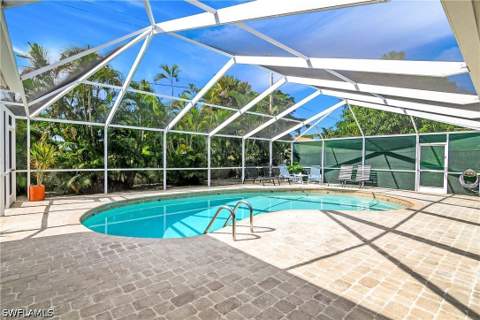 1072 Wisconsin Dr, Naples FL - photo 18 of 40