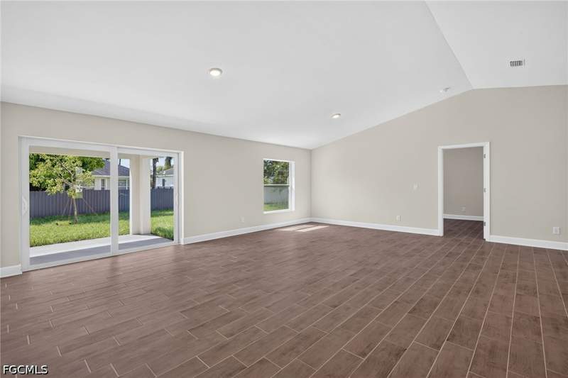 4 bedroom SingleFamilyResidence at 312 NW 18th Ave, Cape Coral, Cape Coral — photo 3