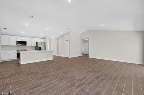 312 NW 18th Ave, Cape Coral FL - photo 7 of 32