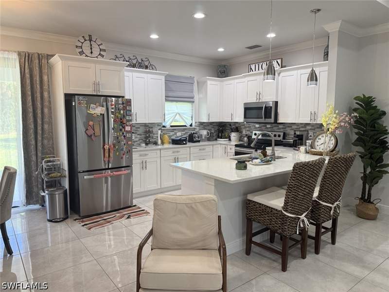 3 bedroom SingleFamilyResidence at 2065 18th Ave NE, Golden Gate Estates, Naples — photo 3
