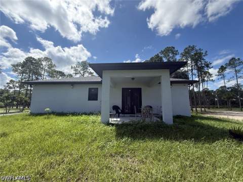 2065 18th Ave NE, Naples FL - photo 9 of 10