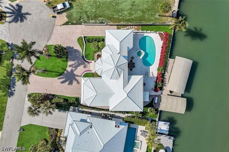 3 bedroom SingleFamilyResidence at 375 Germain Ave, Conners, Naples — photo 5