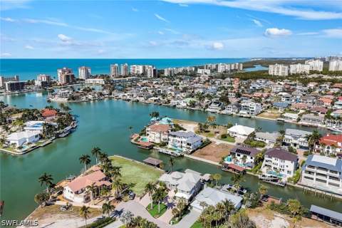 375 Germain Ave, Naples FL - photo 6 of 50