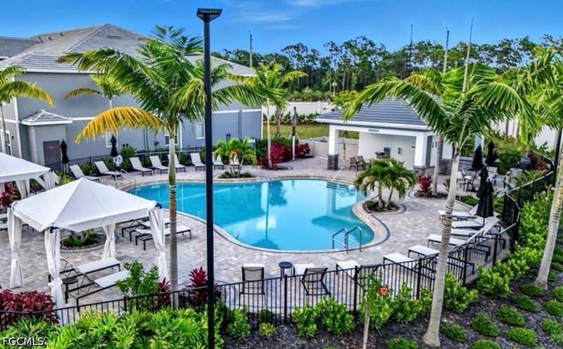 2 bedroom Condominium at 11841 Venetian Lagoon Dr 203, Esplanade Lake Club, Fort Myers — photo 2