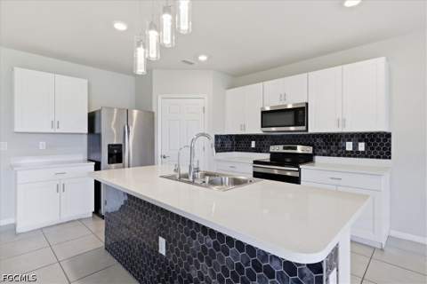 10601 Crossback Ln, Lehigh Acres FL - photo 8 of 49