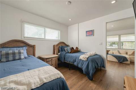 1100 8th Ave S 105A, Naples FL - photo 13 of 27