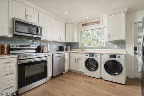 1100 8th Ave S 105A, Naples FL - photo 8 of 27